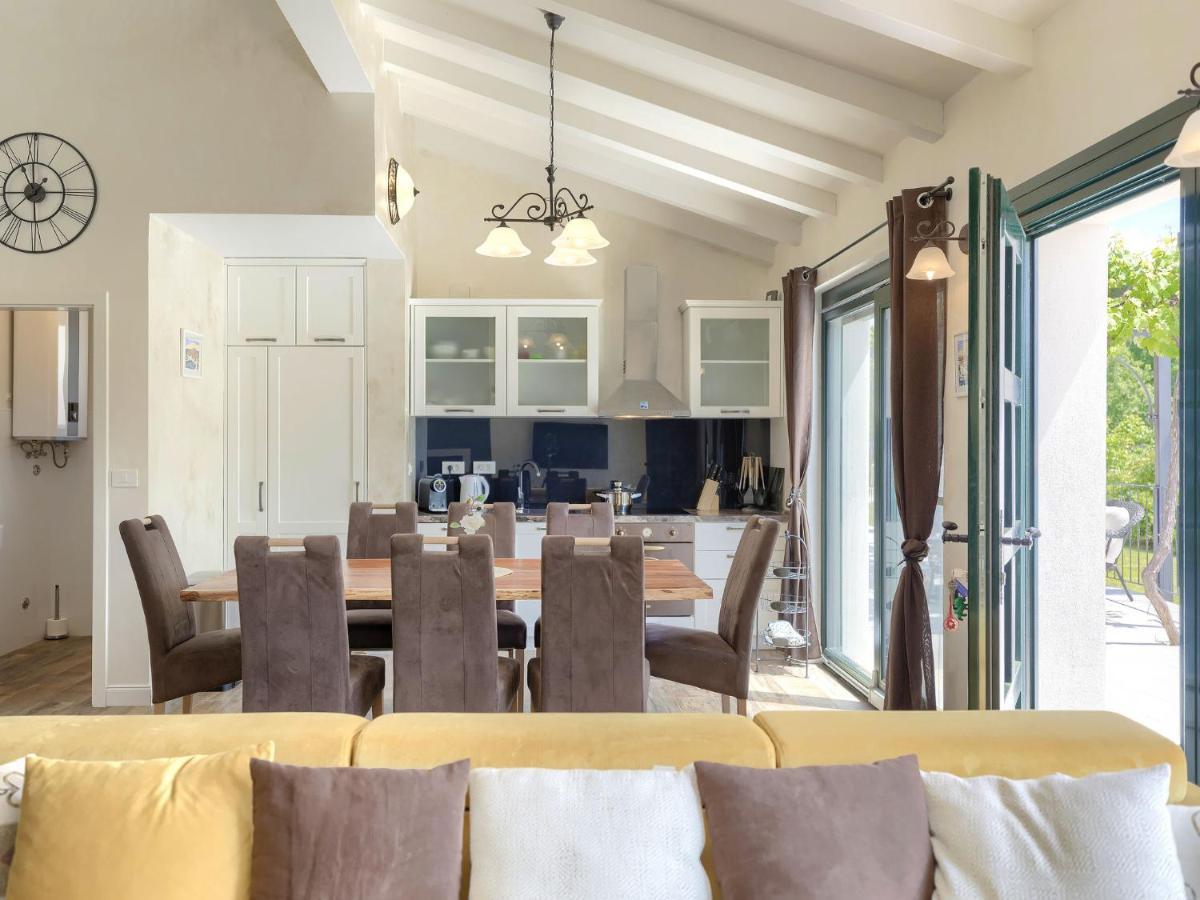 Holiday Home Villa Bernard By Interhome Rovinj Exterior foto